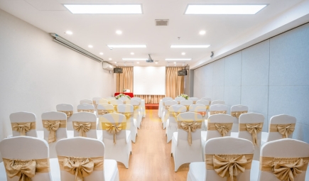 Cho thuê phòng hội thảo đầy đủ tiện nghi