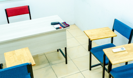 Cho thuê phòng học 4 người tại Quận 10